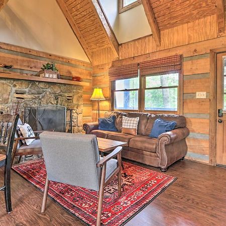 Gatlinburg Escape With Hot Tub, Deck And Mtn View Villa Buitenkant foto