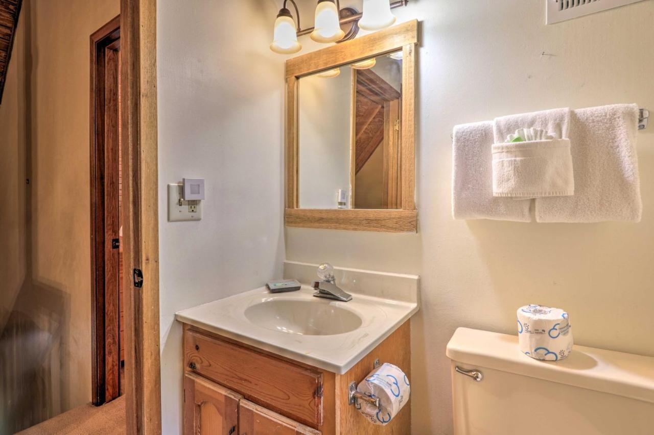 Gatlinburg Escape With Hot Tub, Deck And Mtn View Villa Buitenkant foto